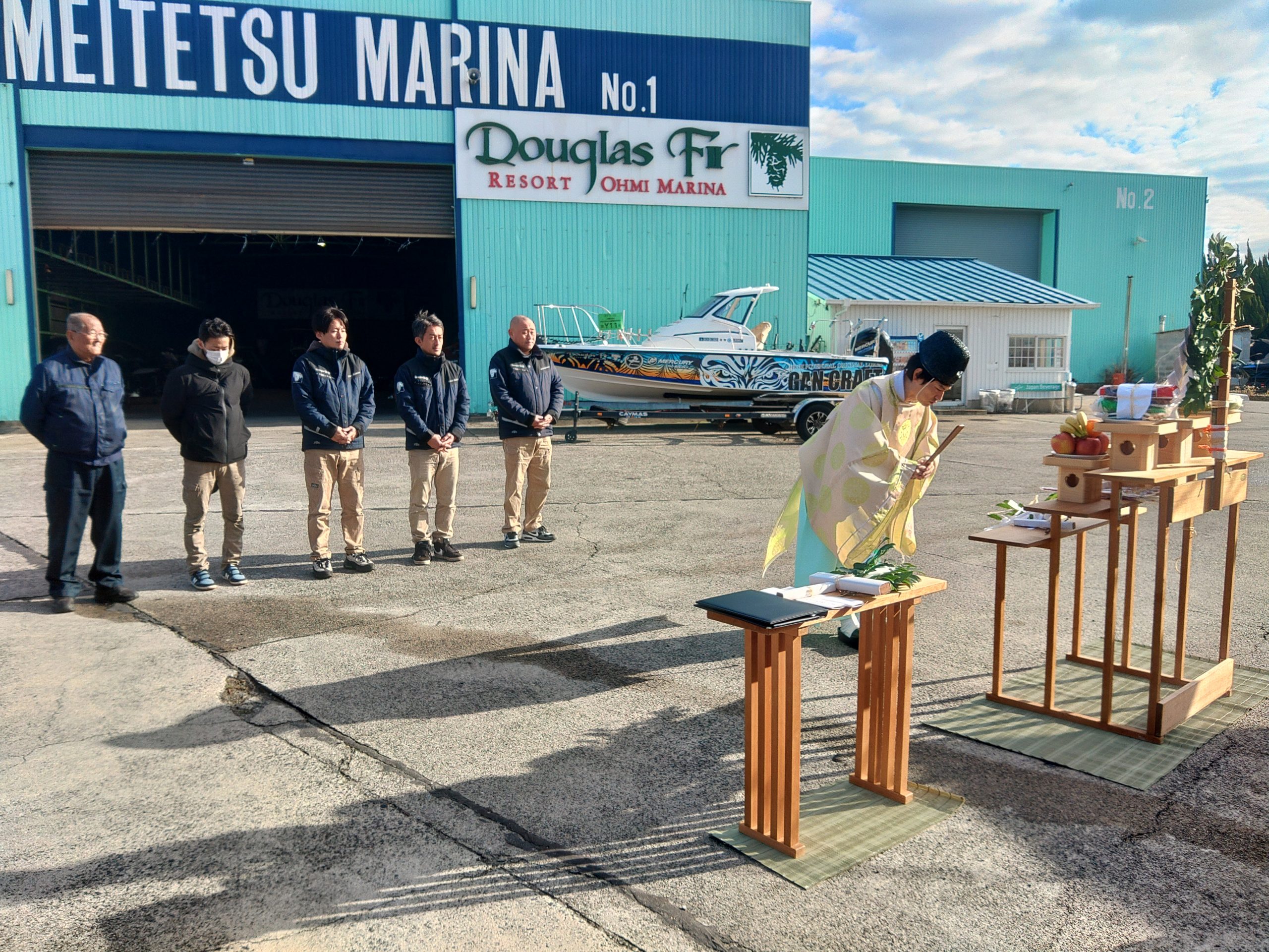 新年あけましておめでとうございます。